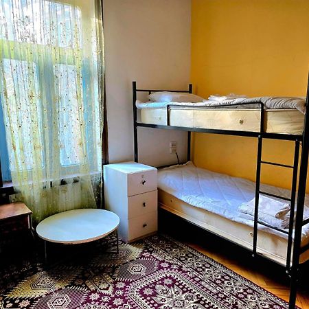Colors Hostel Tbilisi Zewnętrze zdjęcie