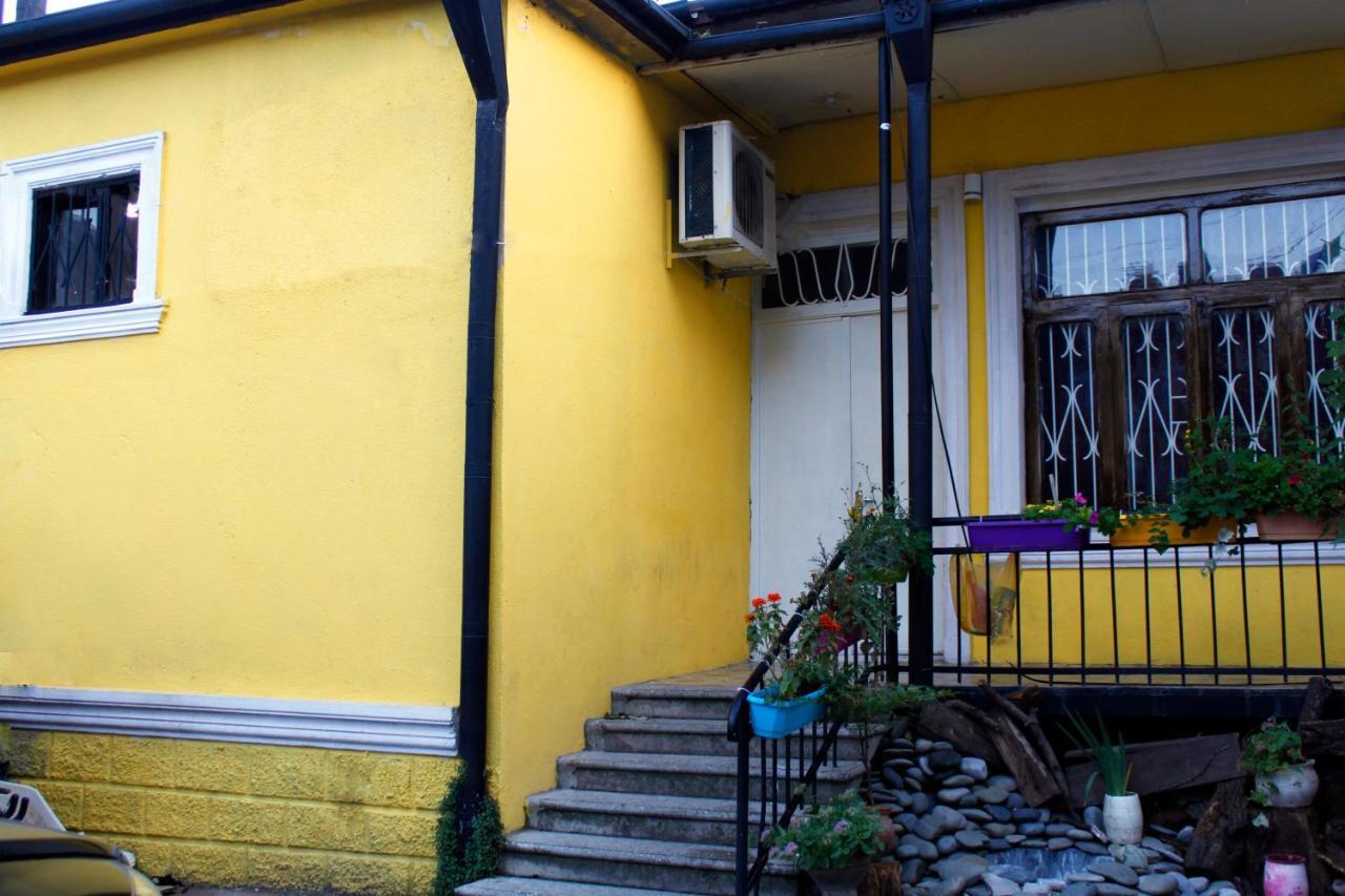 Colors Hostel Tbilisi Zewnętrze zdjęcie
