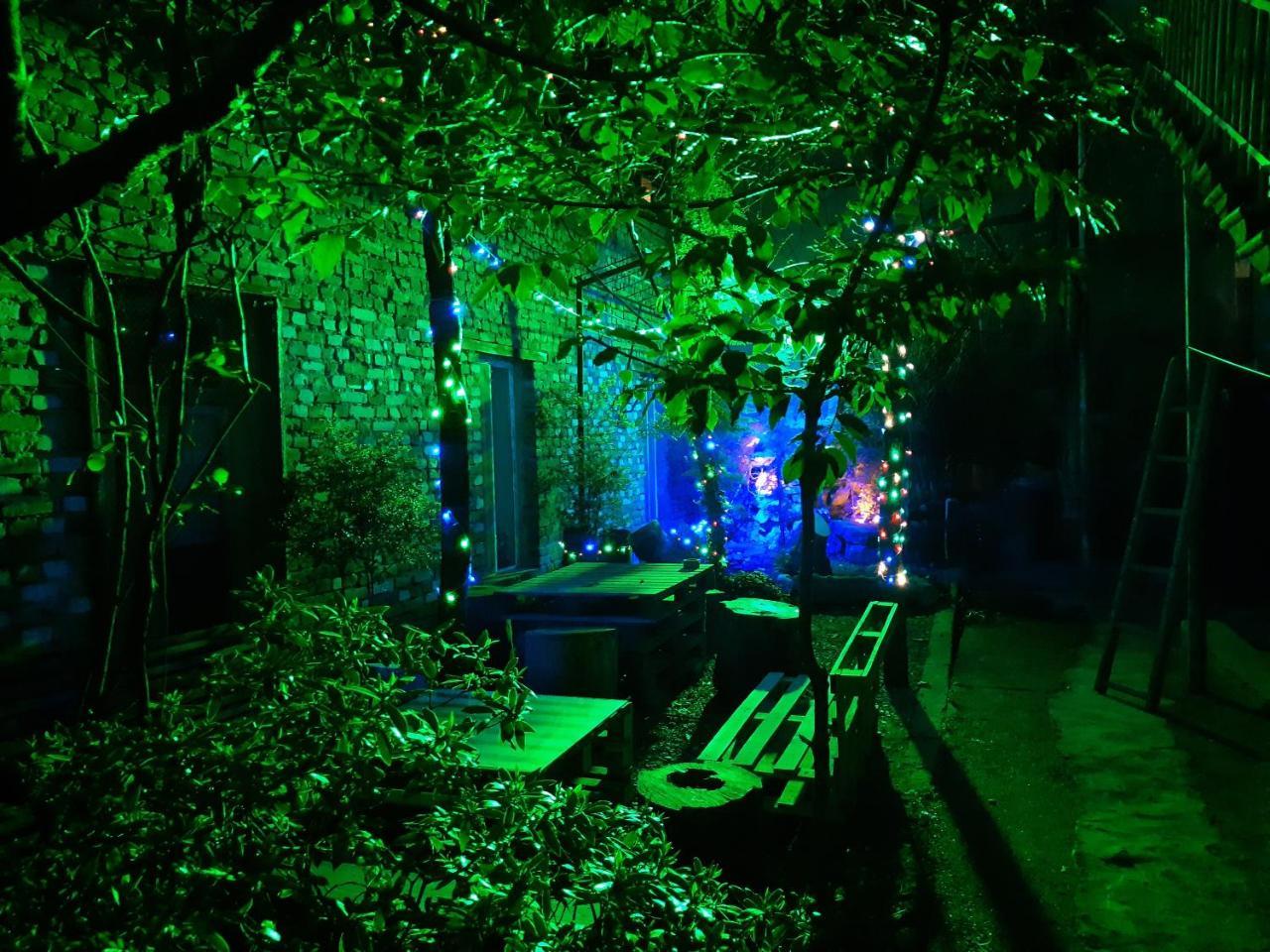 Colors Hostel Tbilisi Zewnętrze zdjęcie